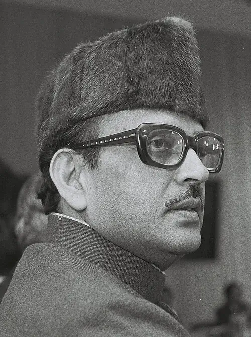 V. P. Singh Kundli | V. P. Singh Janma Kundli | V. P. Singh Birth Chart | V. P. Singh Moon Sign | V. P. Singh Sun Sign